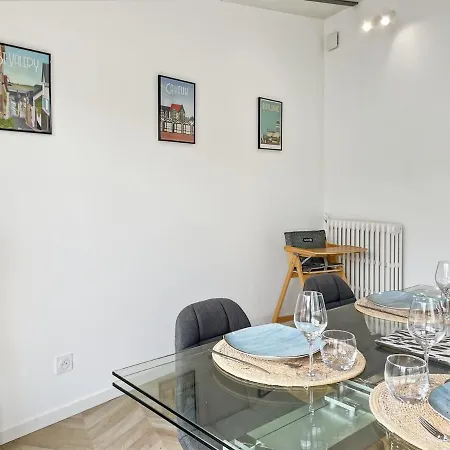 Prázdninový dům La Loubine, Maison Spacieuse Face Au Port *