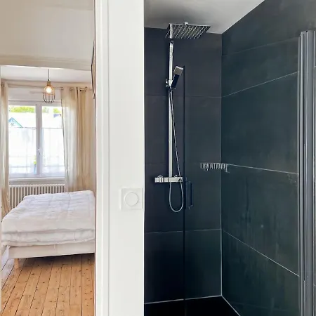 Prázdninový dům La Loubine, Maison Spacieuse Face Au Port
